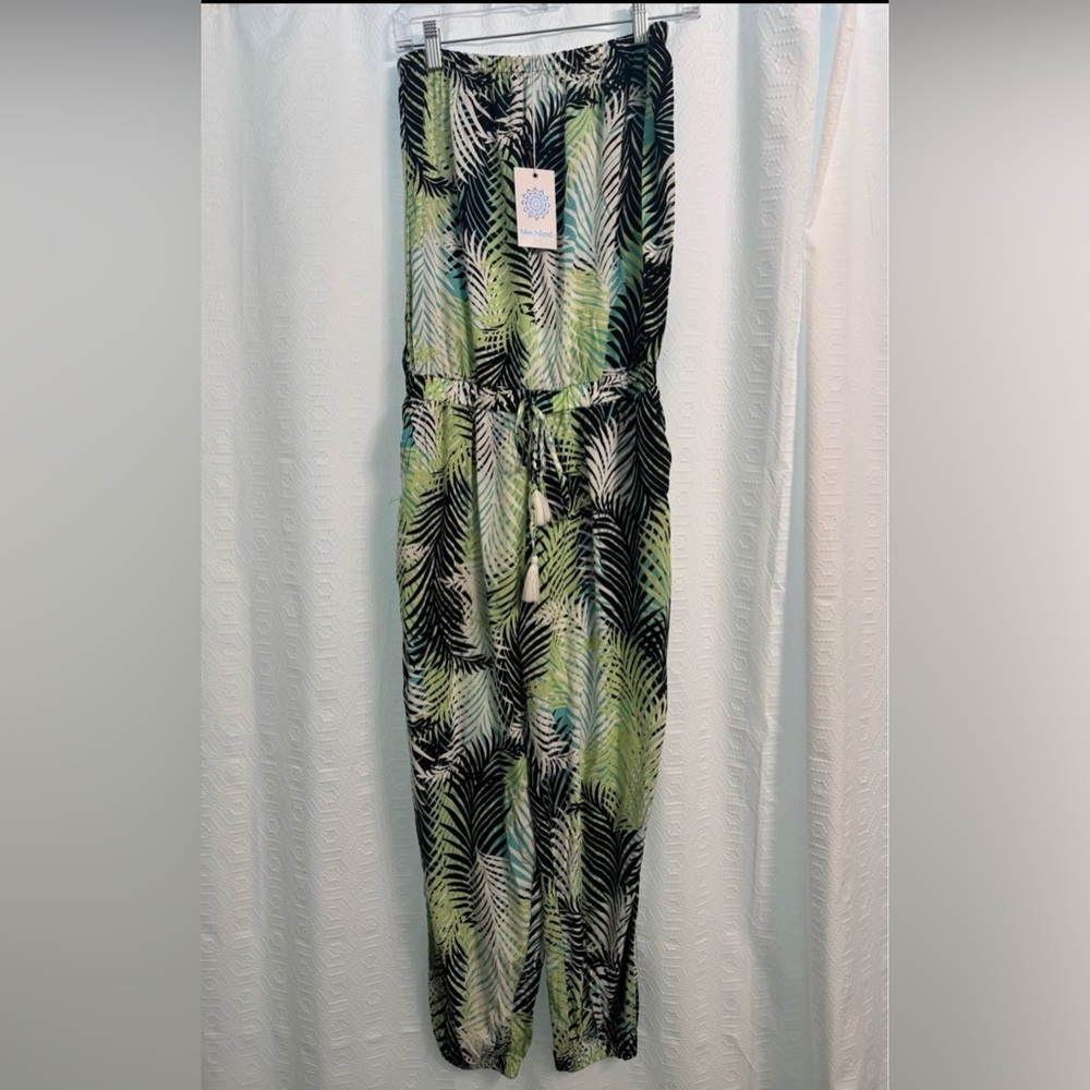NWT blue island Green and Black Tropical Leaf Print Jumpsuit
